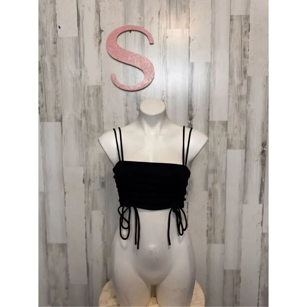 Fashion nova black tank top size small